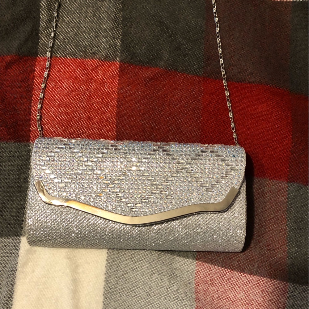 Silver evening purse/clutch